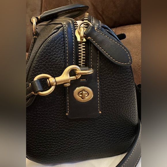 Ruby Satchel 25 - Picture 5 of 6